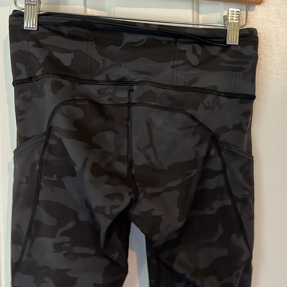 Lululemon | Fast and Free Crop II 19
